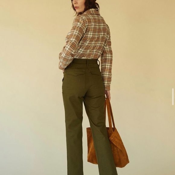 Lykke Wullf Scout Pant in Olive Twill - Picture 2 of 6